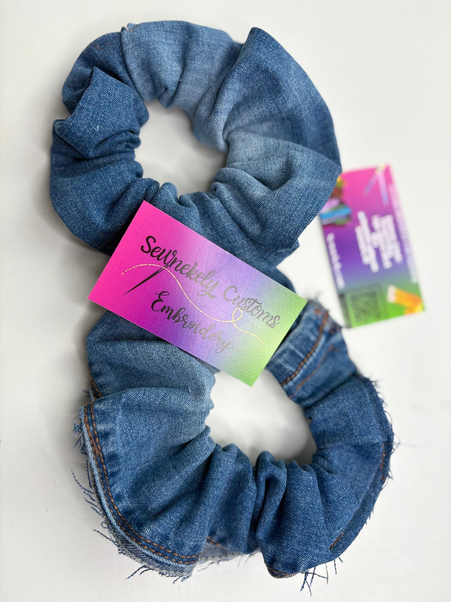 SCRUNCHIES🎀