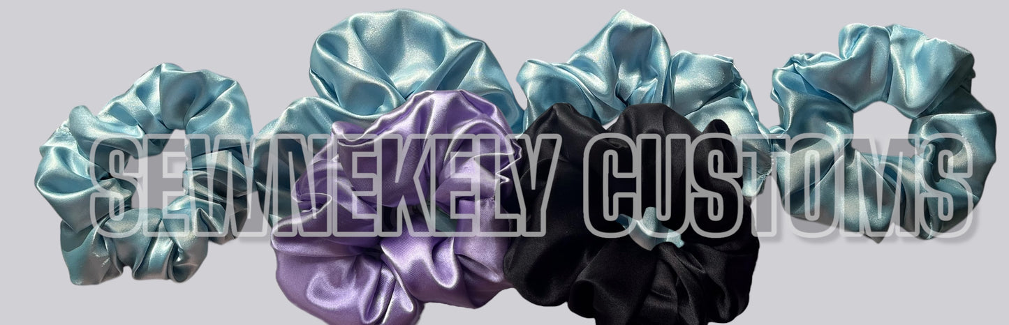 SCRUNCHIES🎀
