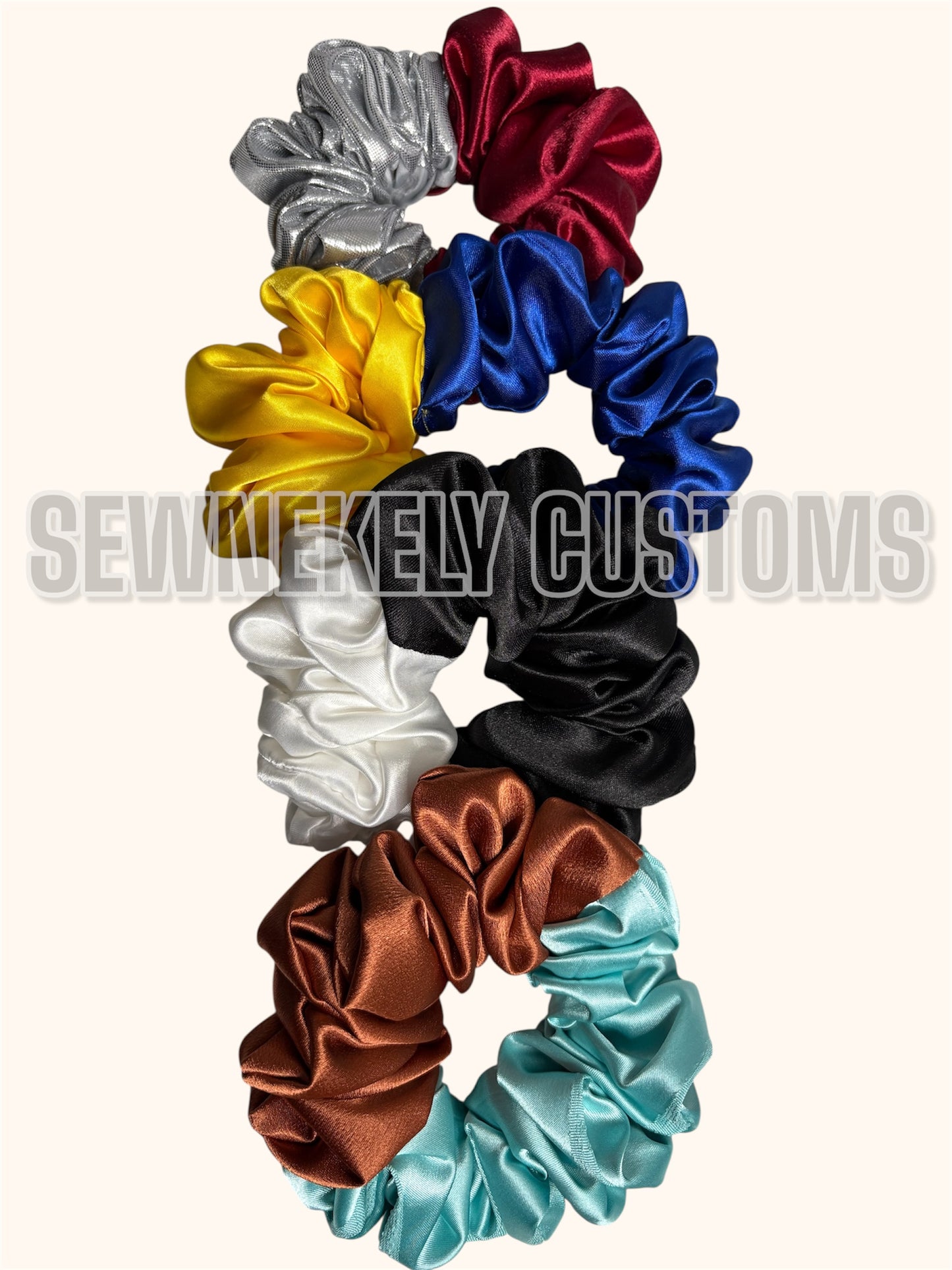 SCRUNCHIES🎀