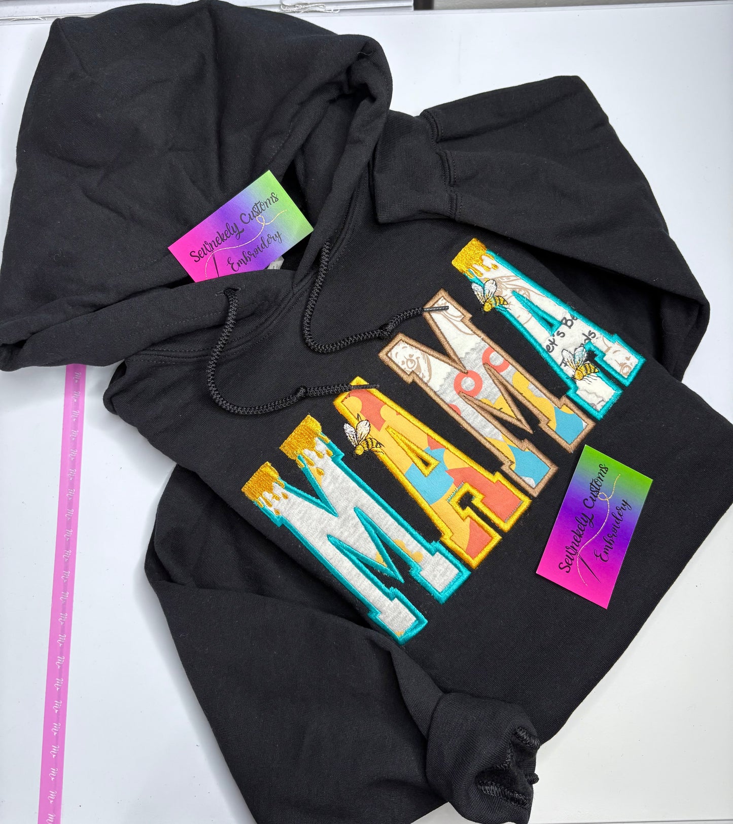 CUSTOM APPLIQUÉ MAMA KEEPSAKE SWEATSHIRT (NO HOODIE)